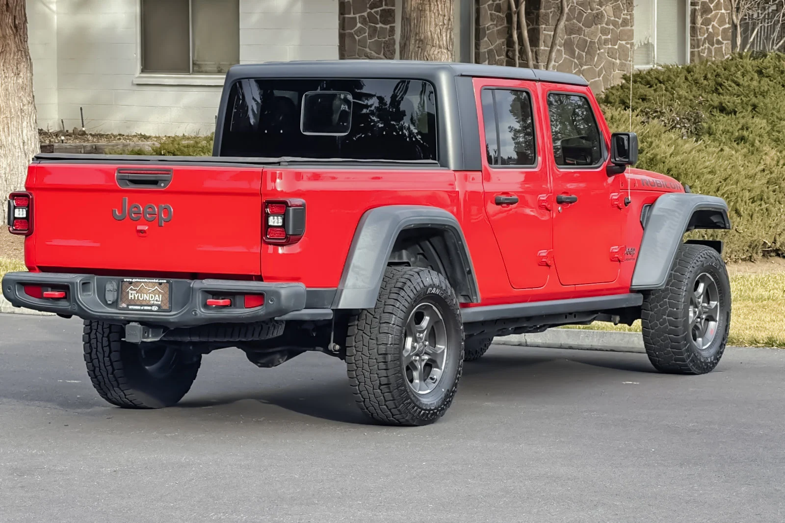 Used 2020 Firecracker Red Clearcoat Jeep Rubicon image 4