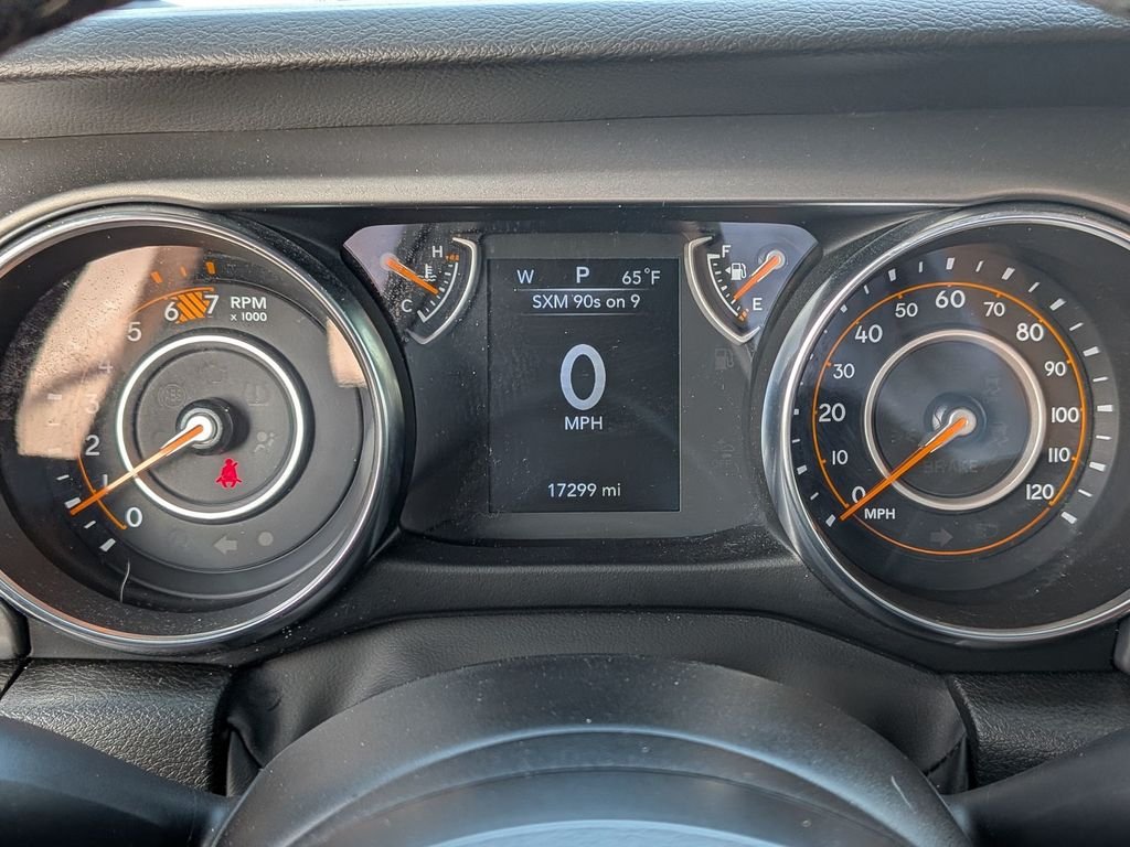 Used 2023 White Jeep Sport S image 17