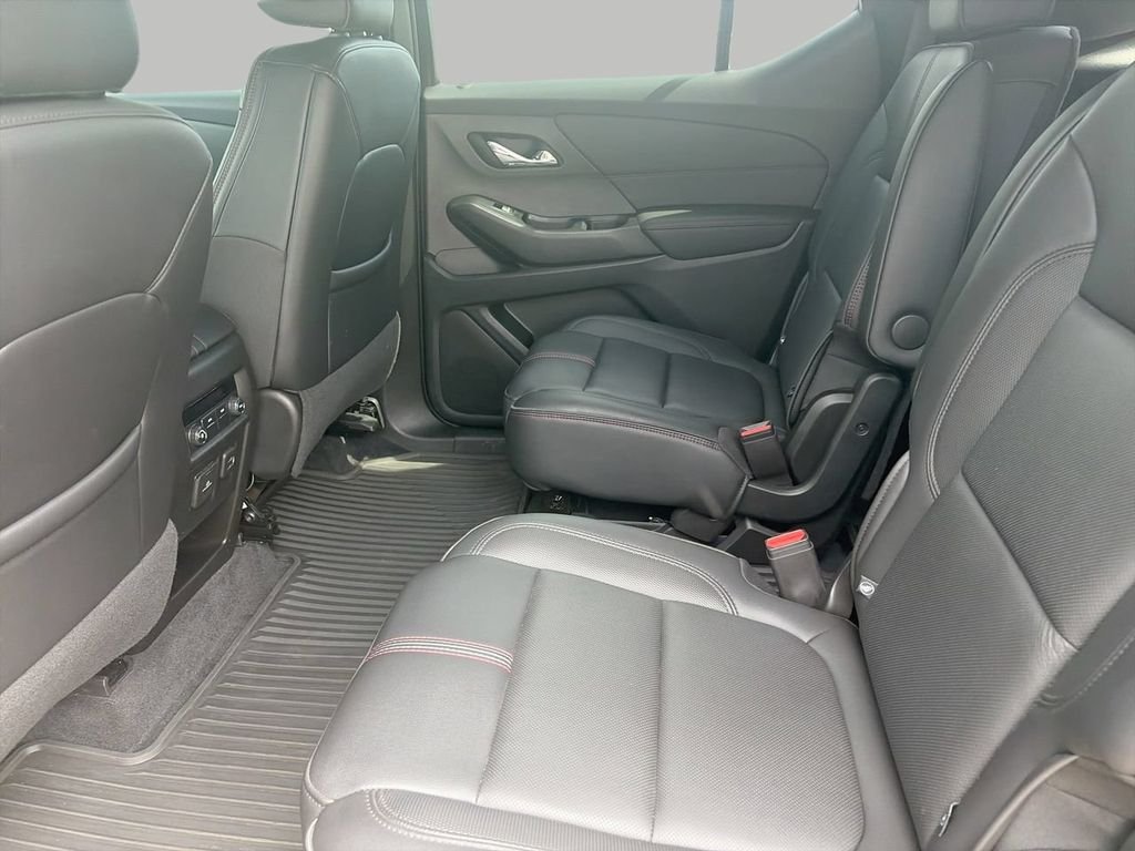 Used 2023 Gray Chevrolet RS image 14