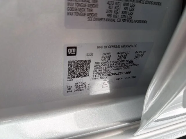 Used 2022 QUICKSILVER METALLIC GMC SLT image 34