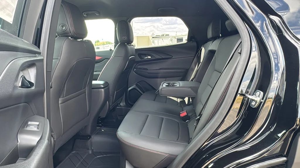 New 2026 Mosaic Black Metallic Chevrolet LT image 13