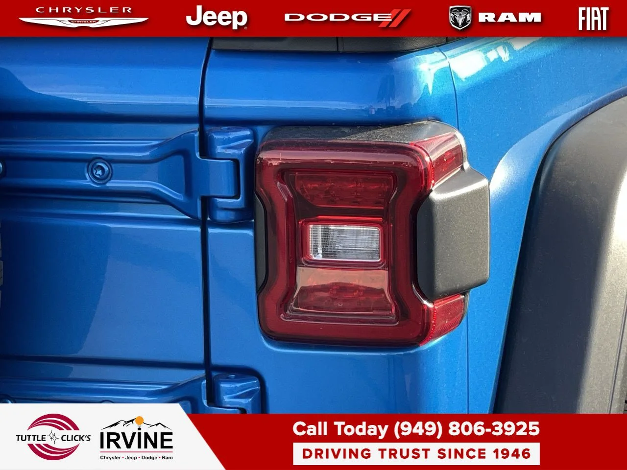 New 2026 Hydro Blue Pearl-Coat Exterior Paint Jeep Sport S image 9