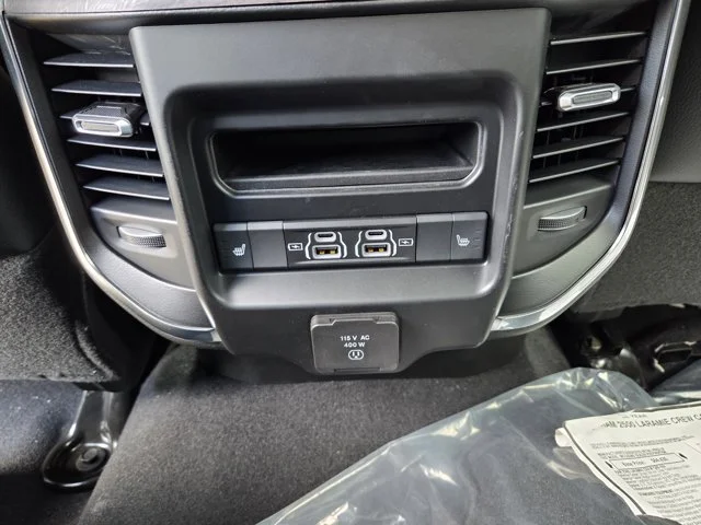 2025 RAM 2500 Laramie - Photo 31