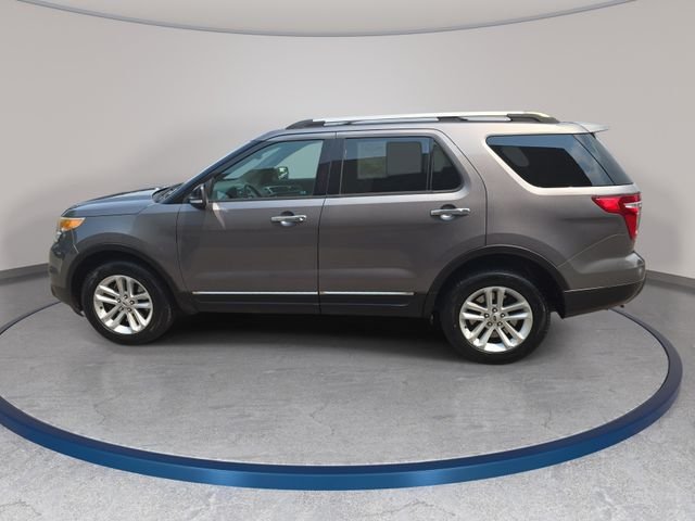 Used 2014 Gray Ford XLT image 9