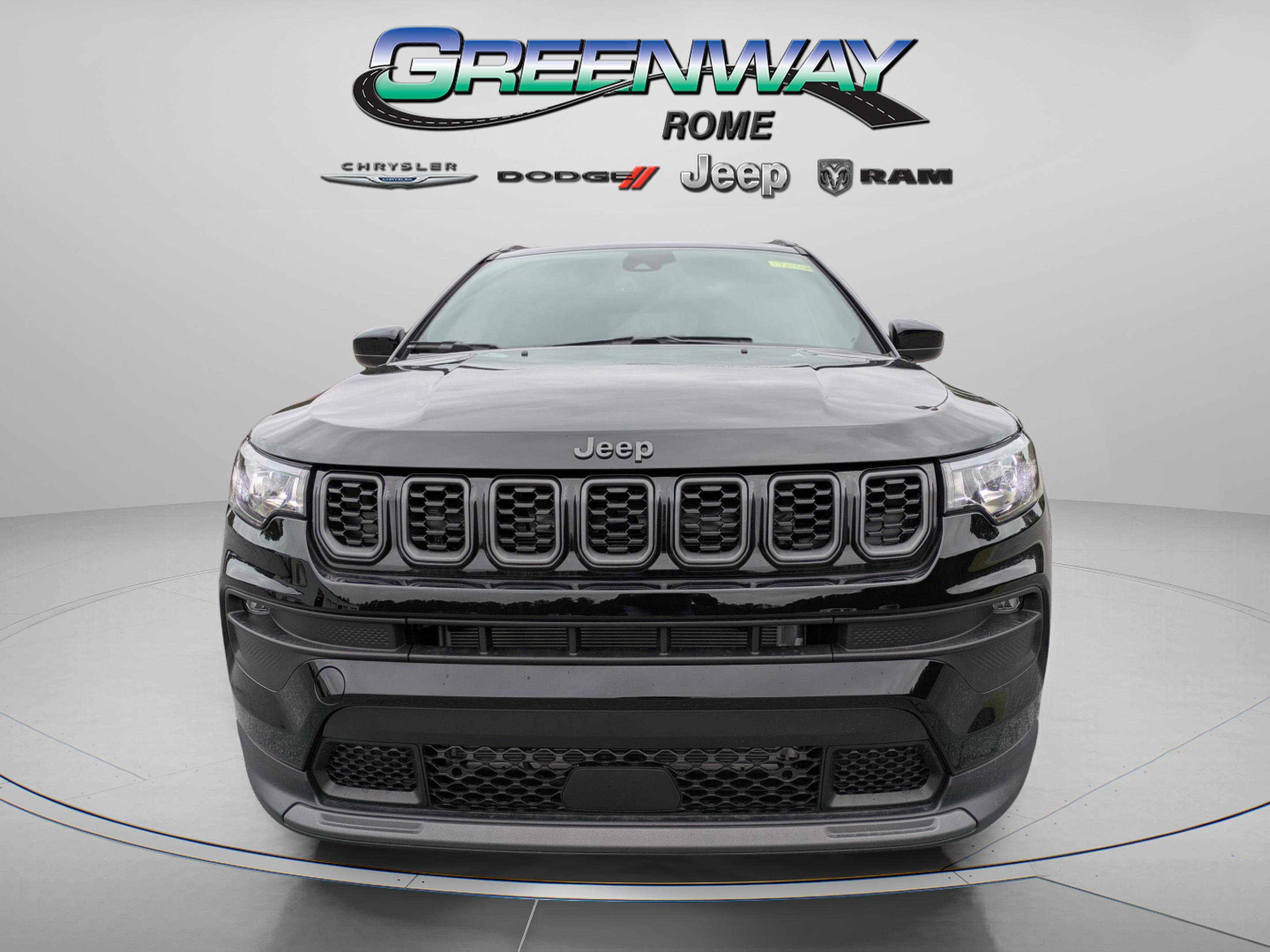 New 2026 Diamond Black Crystal Pearlcoat Jeep Latitude image 5