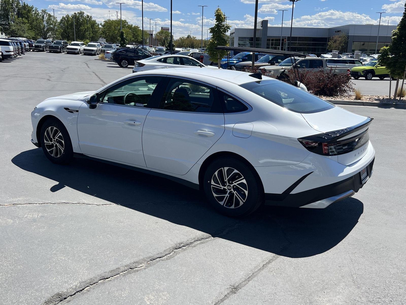 2026 Hyundai Sonata Hybrid Blue - Photo 11