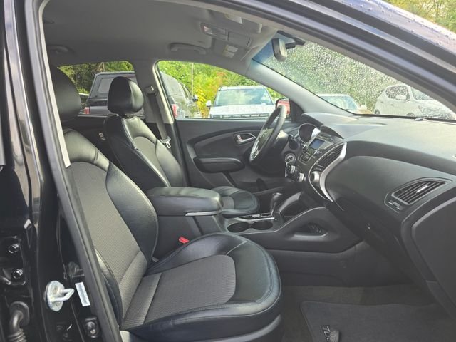 2012 Hyundai Tucson GLS - Photo 11