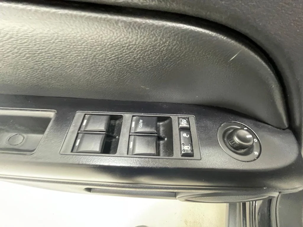 Used 2016 Black Jeep Sport image 13