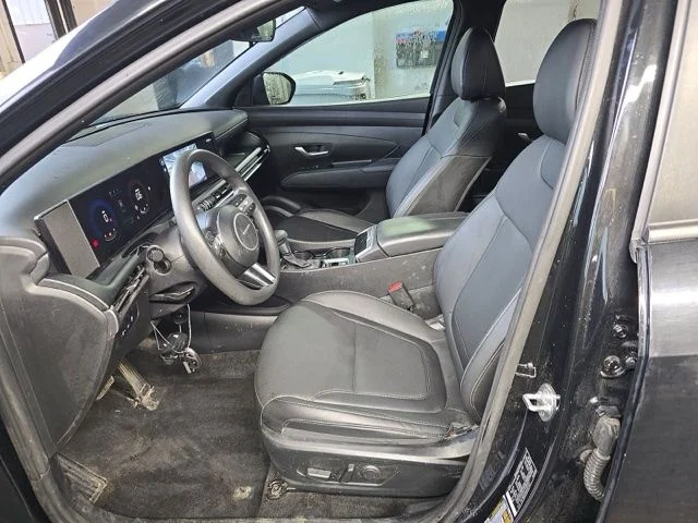 Used 2025 Black Hyundai SEL image 8