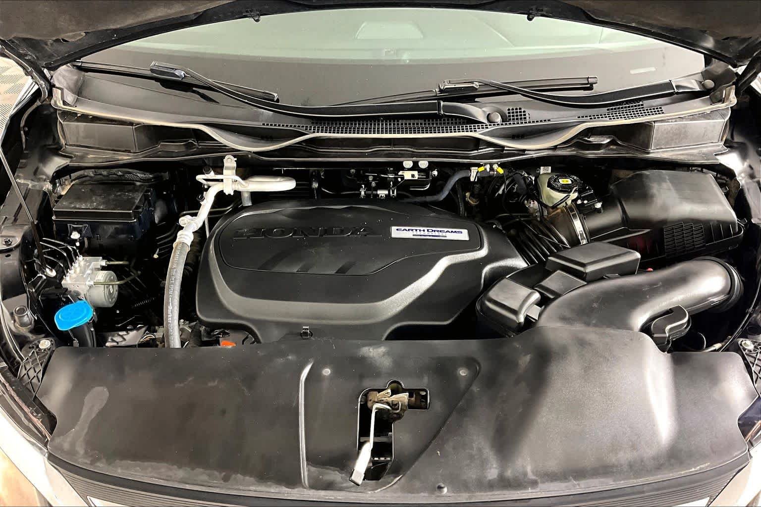 Used 2019 Crystal Black Pearl Honda EX-L w/Navi/RES image 29