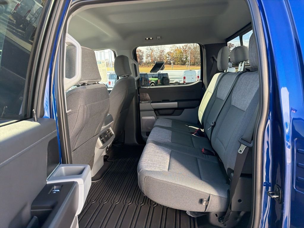 2026 Ford F-250 Super Duty XLT - Photo 14