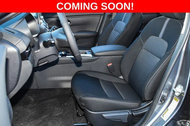 Used 2024 Gray Nissan SV image 16
