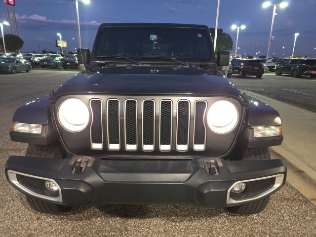 Used 2020 Gray Jeep Unlimited Sahara image 2