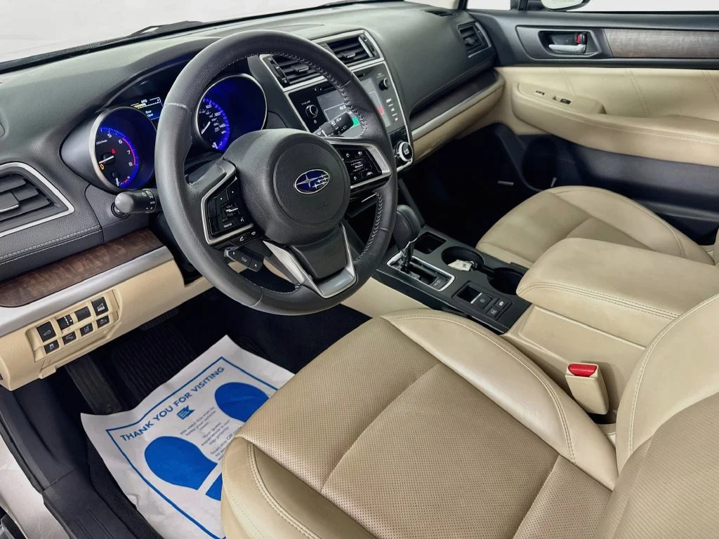 Used 2019 Tungsten Metallic Subaru 2.5i image 11