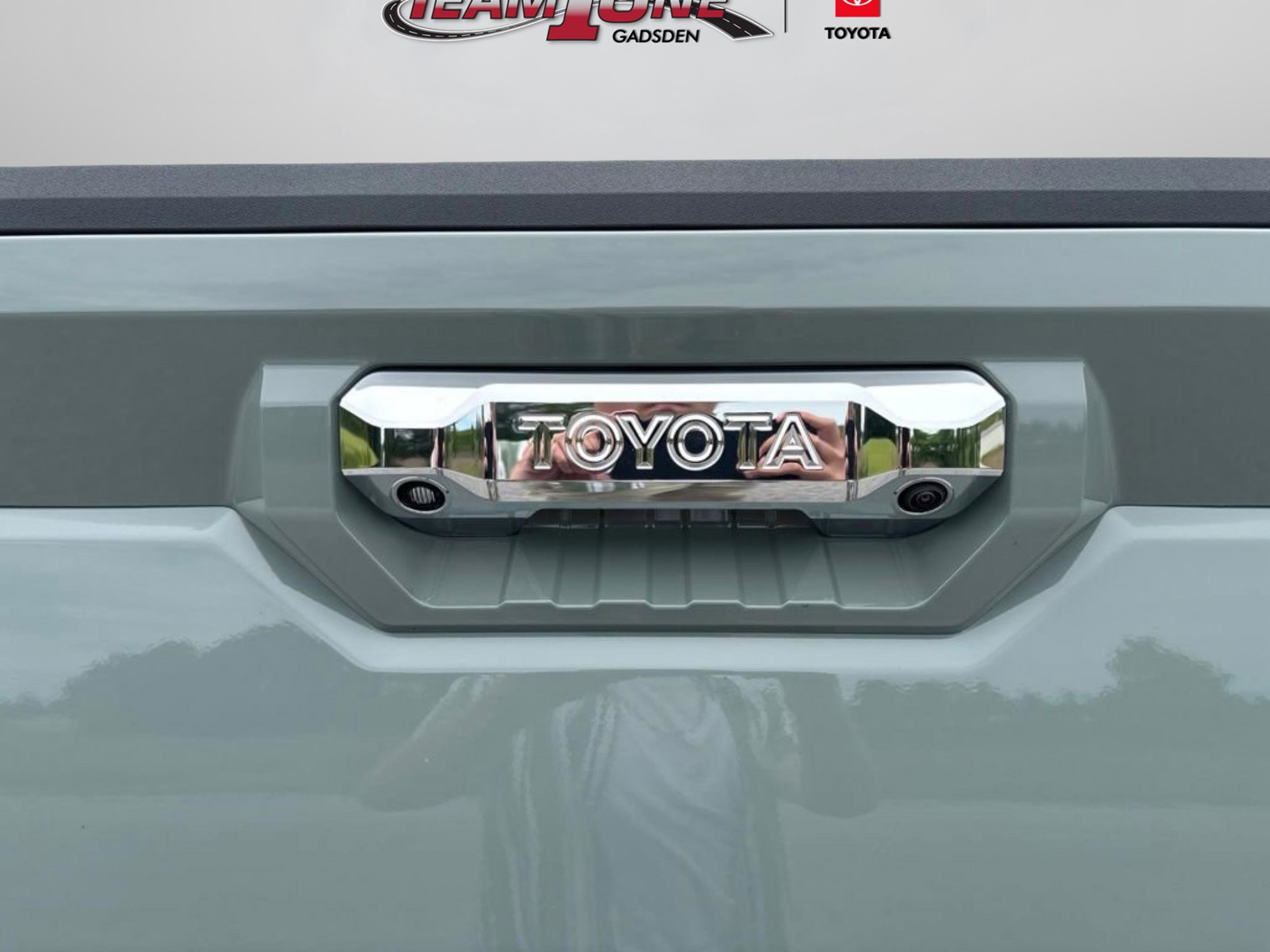 2025 Toyota Tundra Limited - Photo 40