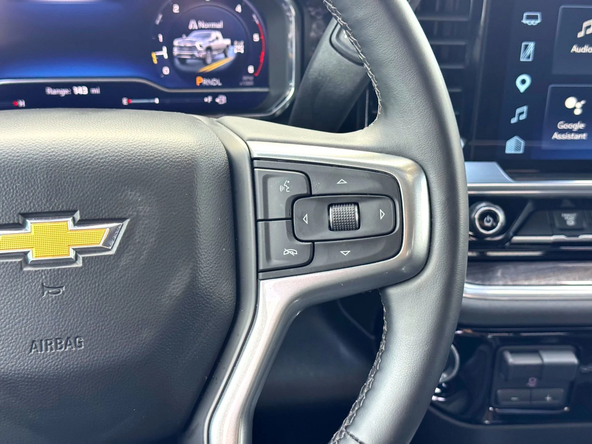 Used 2025 Cypress Gray Chevrolet LTZ image 25