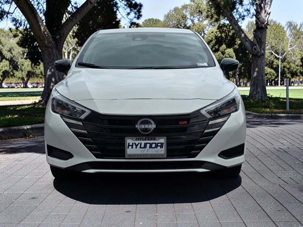 2025 Nissan Versa Sedan SR - Photo 3