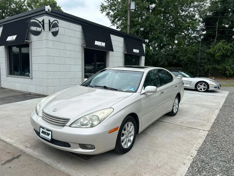 Used 2003 Gold Lexus ES 300 Sedan 4D image 49