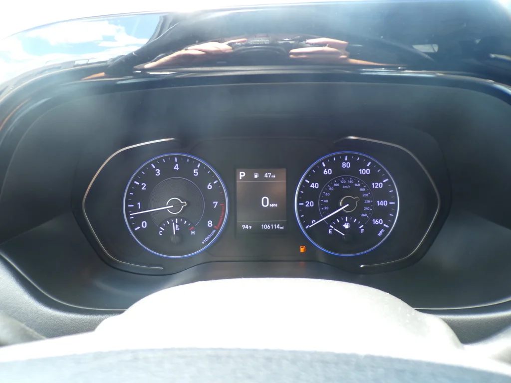 Used 2020 Hyper White Hyundai SEL image 22