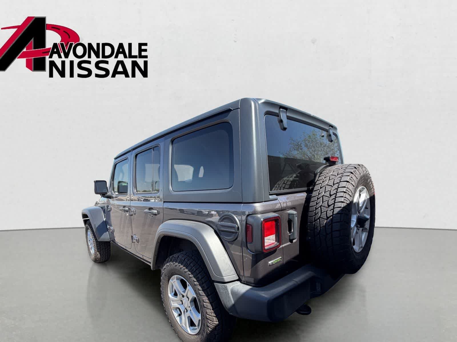 Used 2021 Granite Crystal Metallic Clearcoat Jeep Unlimited Sport S image 2
