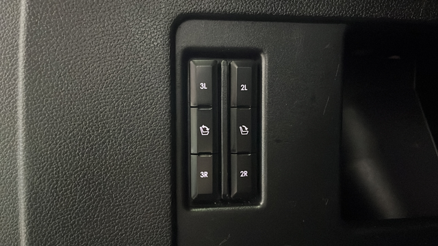 Used 2020 Black Lincoln Reserve image 30