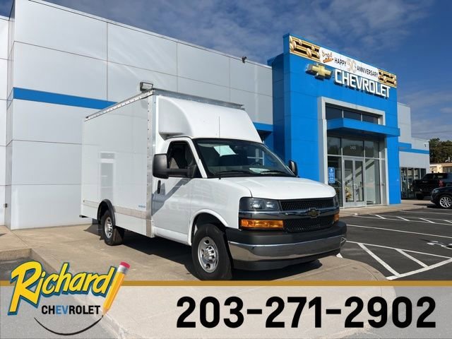 2024 Chevrolet Express Cutaway