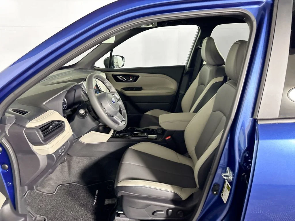 New 2026 DAYBREAK BLUE PEARL Subaru Limited image 11