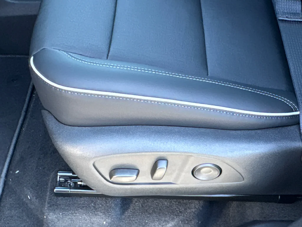 2026 Buick Enclave Preferred - Photo 19