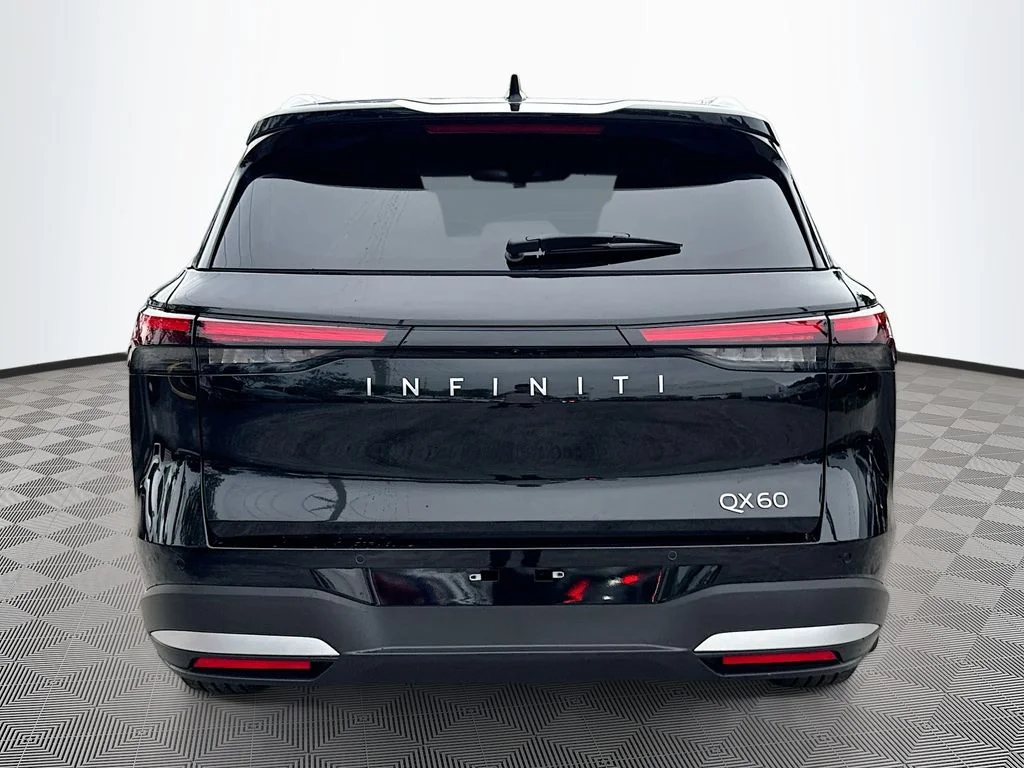New 2027 MINERAL BLACK INFINITI Luxe FWD image 6
