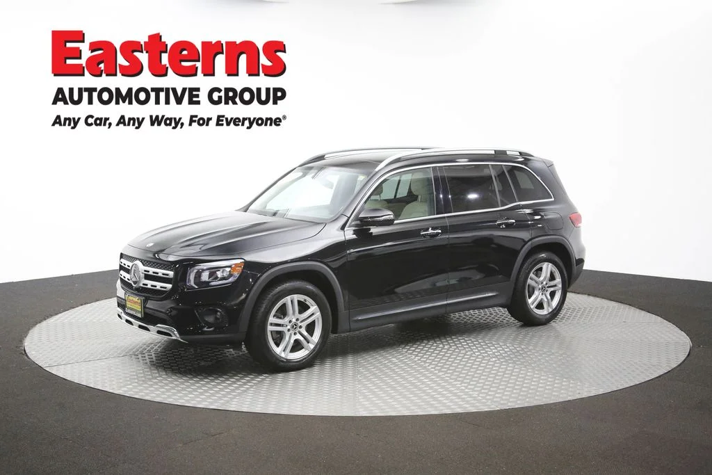 Used 2022 Black Mercedes-Benz GLB 250 image 57