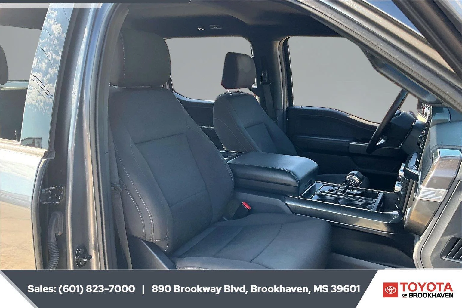 Used 2023 Carbonized Gray Ford XLT image 6