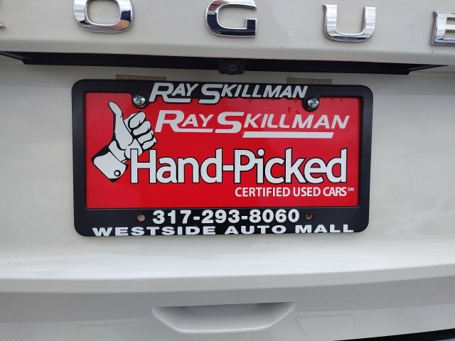 Used 2023 White Nissan SV image 29