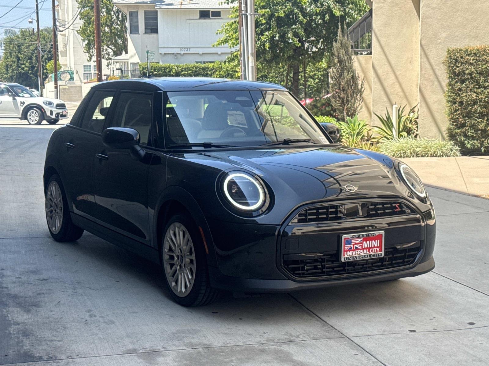 New 2026 MINI COOPER S 4 DOOR SIGNATURE PLUS