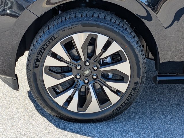 New 2025 Agate Black Metallic Ford Platinum® image 3