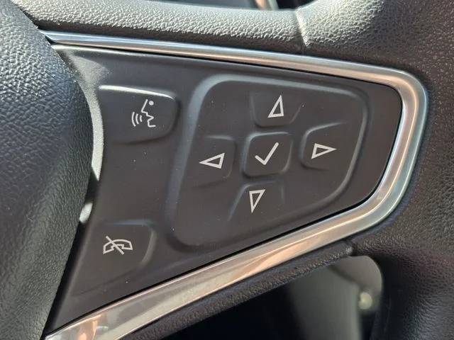 Used 2018 Silver Chevrolet LS image 24
