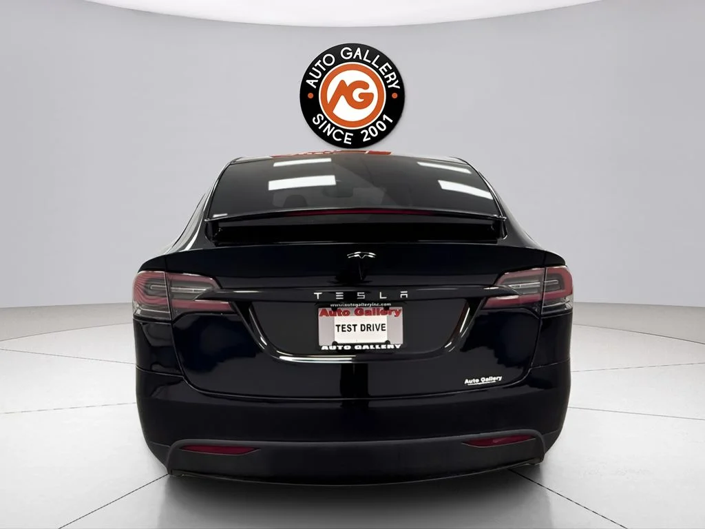 Used 2018 Black Tesla 100D image 4