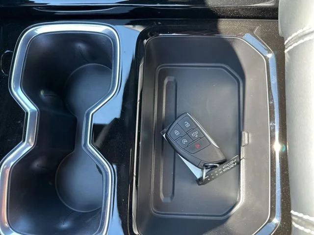 2026 Chevrolet Silverado EV LT - Photo 36