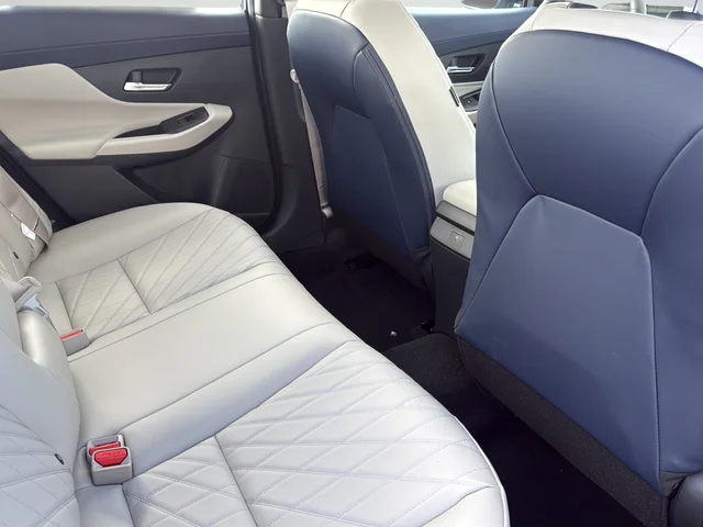 2026 Nissan Sentra SL - Photo 20