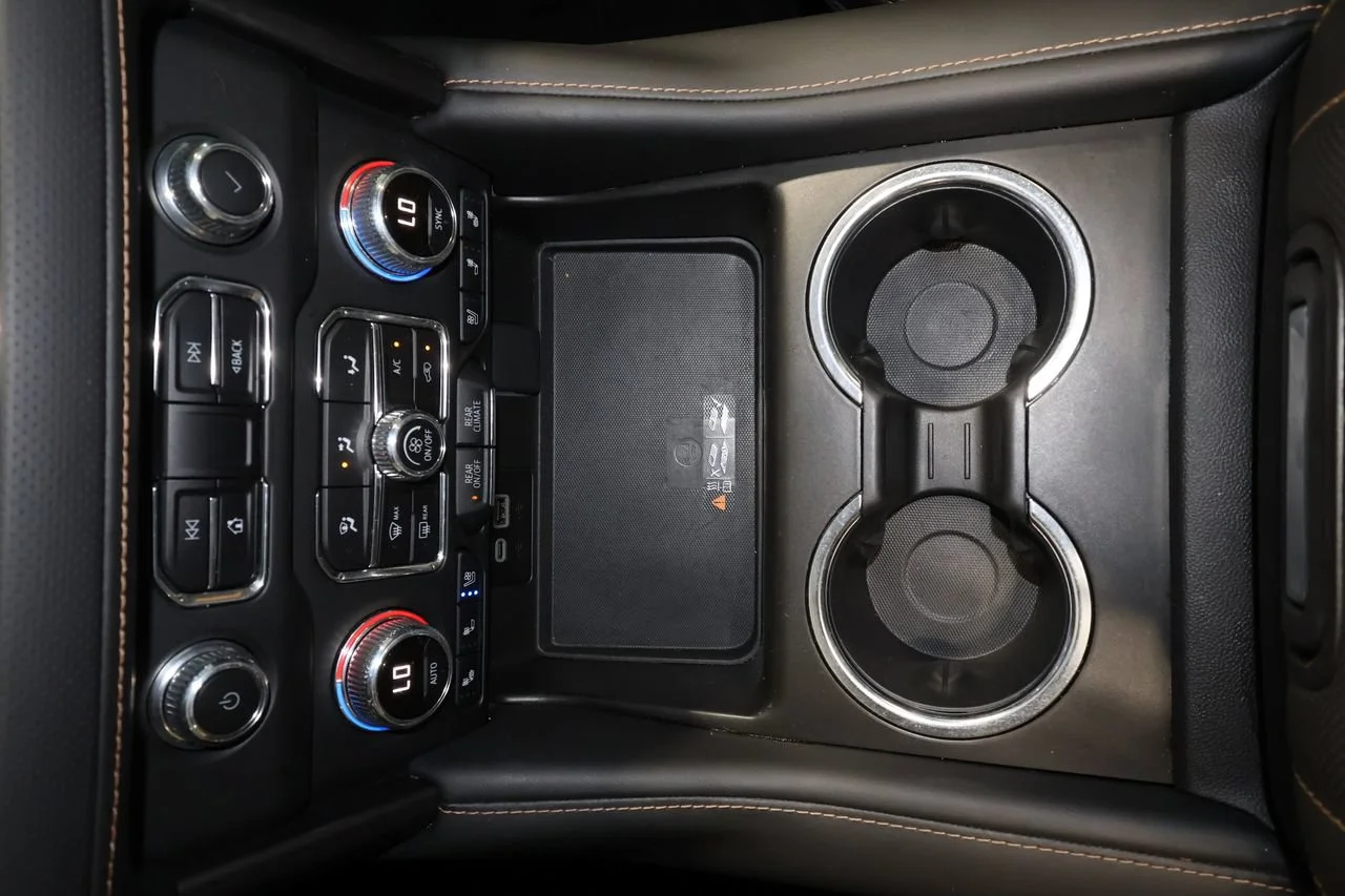 Used 2024 Titanium Rush Metallic GMC AT4 image 15