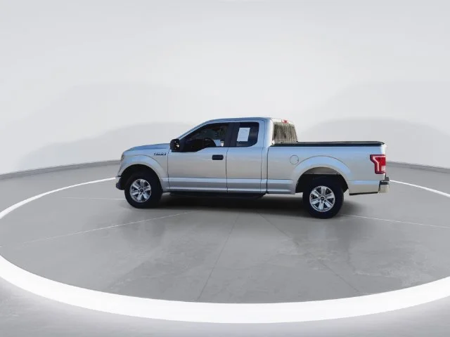 Used 2015 Silver Ford XL image 8