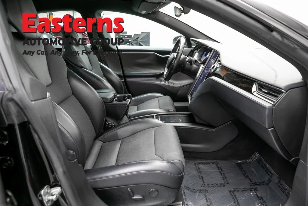 Used 2019 Black Tesla 75D image 72