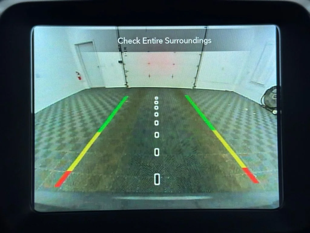 Used 2023 Graphite Gray Jeep Latitude image 4