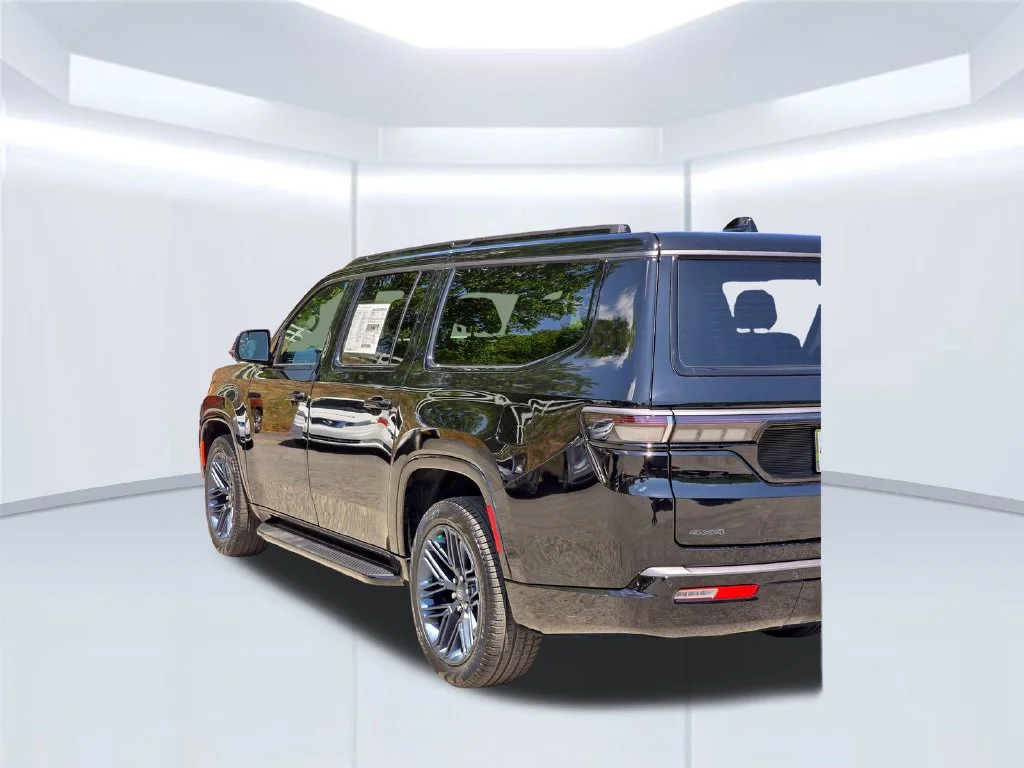 New 2026 Black Jeep  image 41