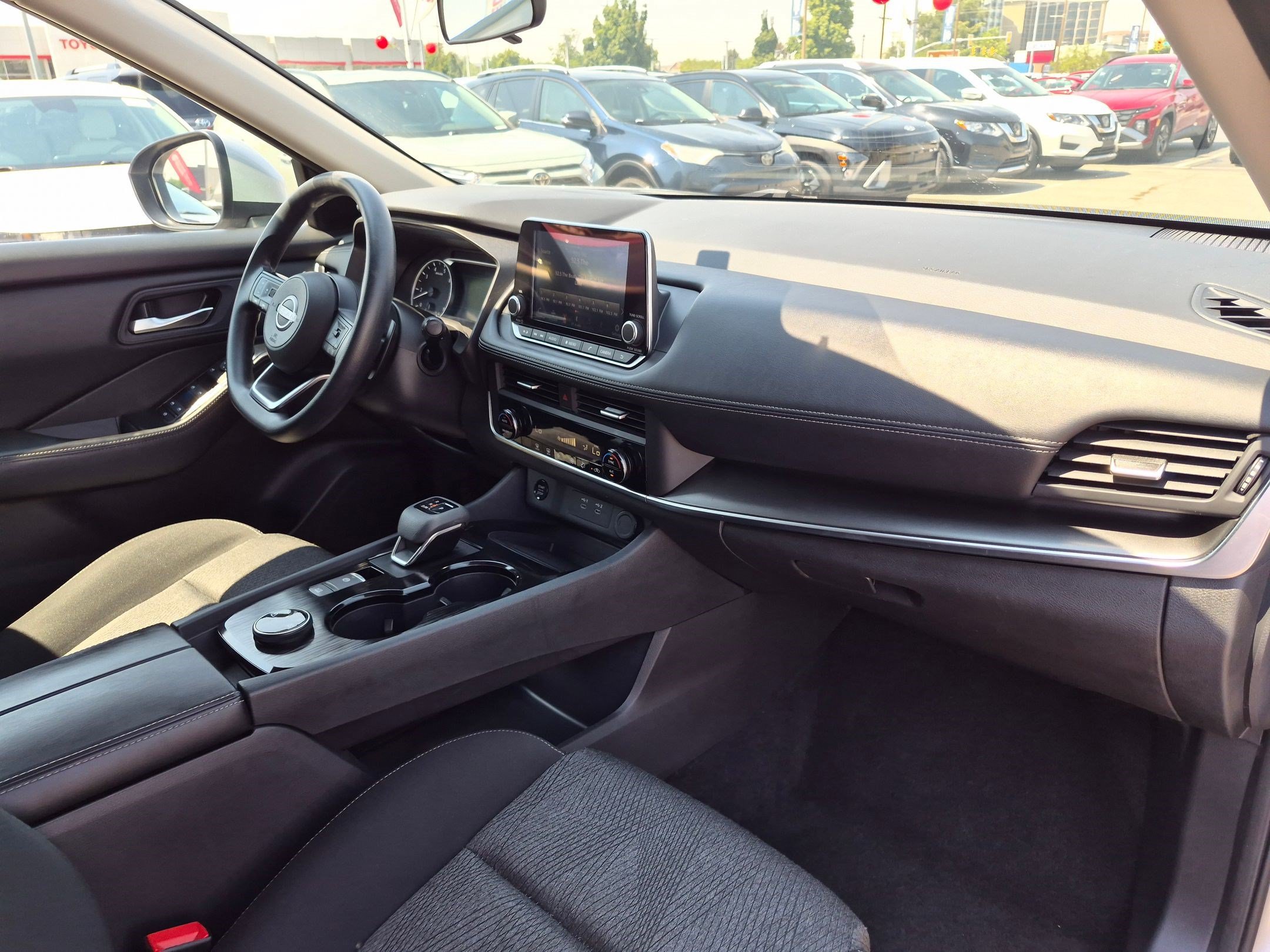 Used 2024 Brilliant Silver Metallic Nissan SV image 31