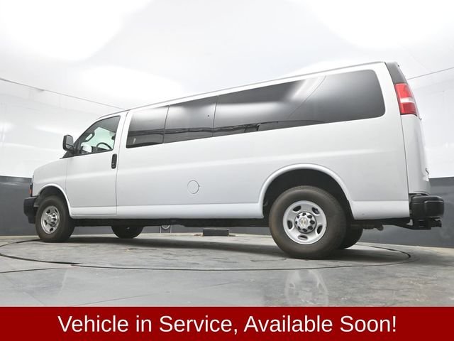 Used 2024 White Chevrolet LS image 35