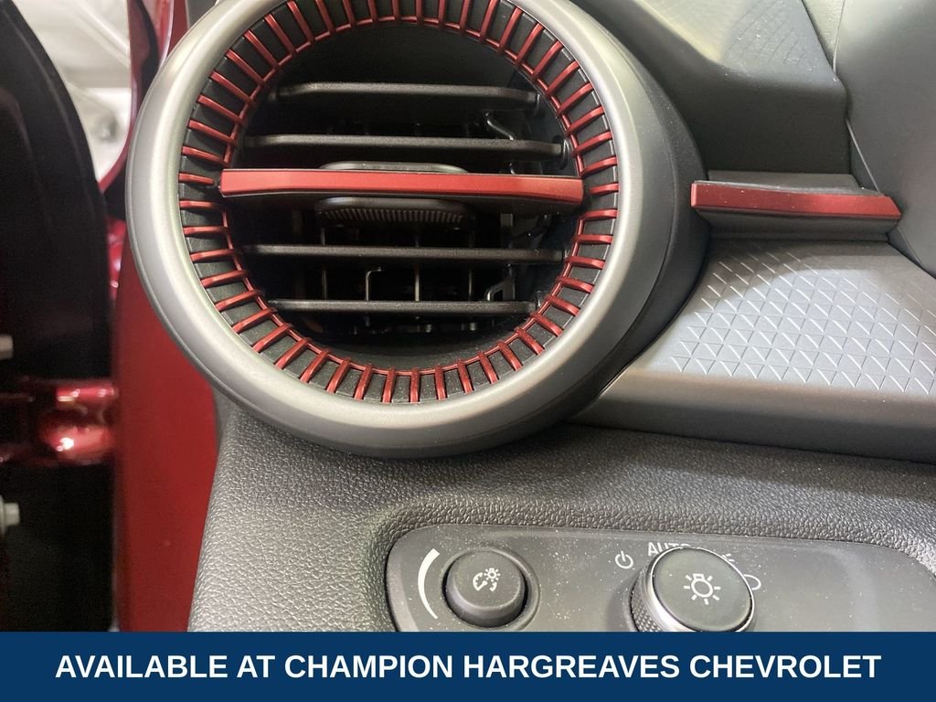 Used 2024 Crimson Chevrolet 1RS image 23