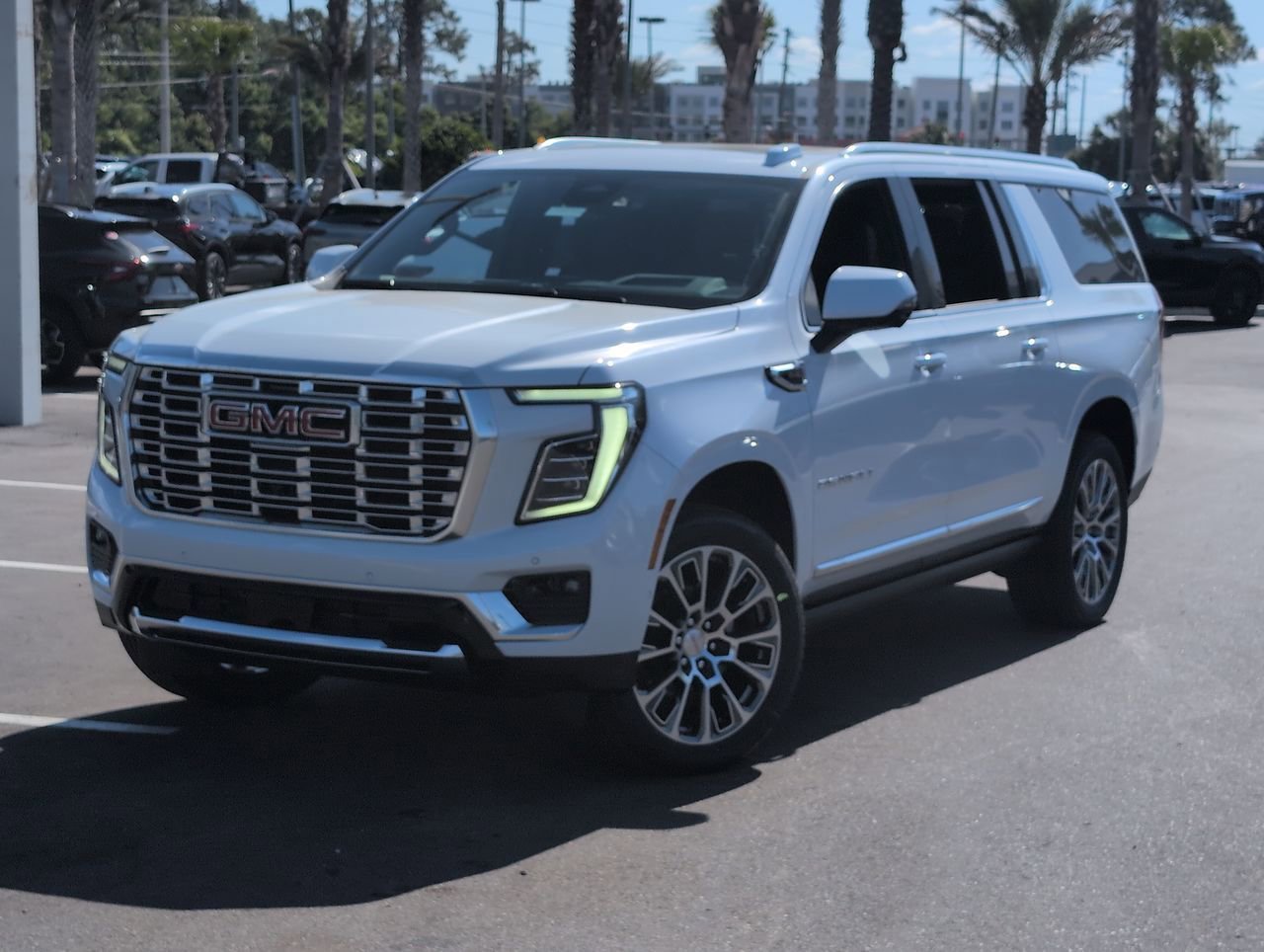 2026 GMC Yukon Denali AWD's photo