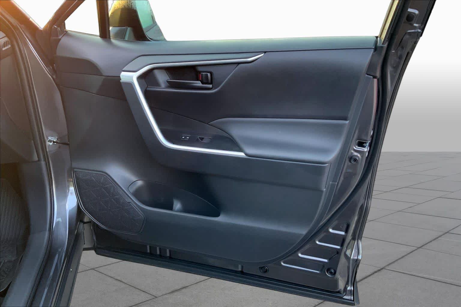 Used 2025 Magnetic Gray Metallic Toyota LE image 22