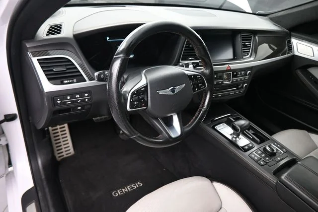 Used 2018 White Genesis 3.3T Sport image 64