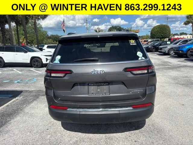 Used 2023 Gray Jeep Limited image 3